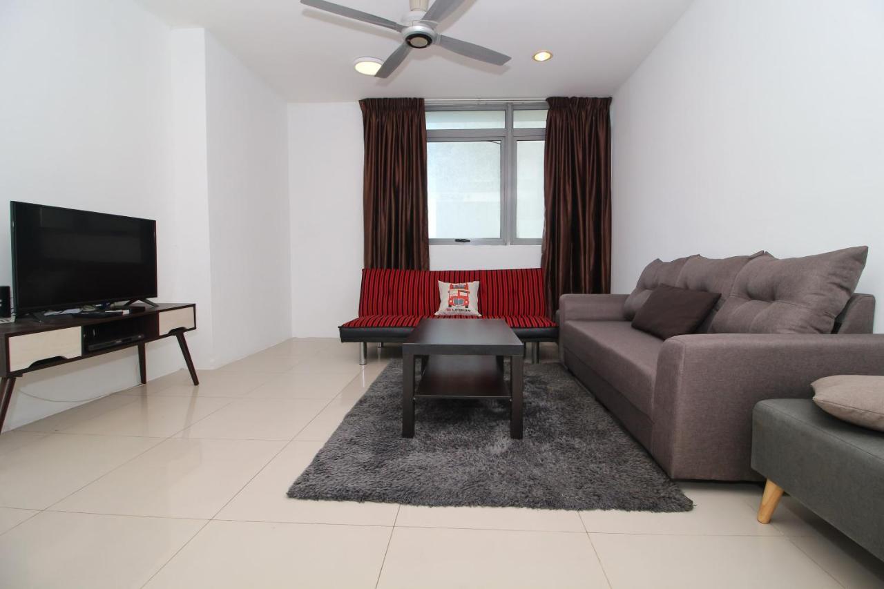 Oyo Home 770 Elite 2Br Taragon Puteri Kuala Lumpur Zewnętrze zdjęcie